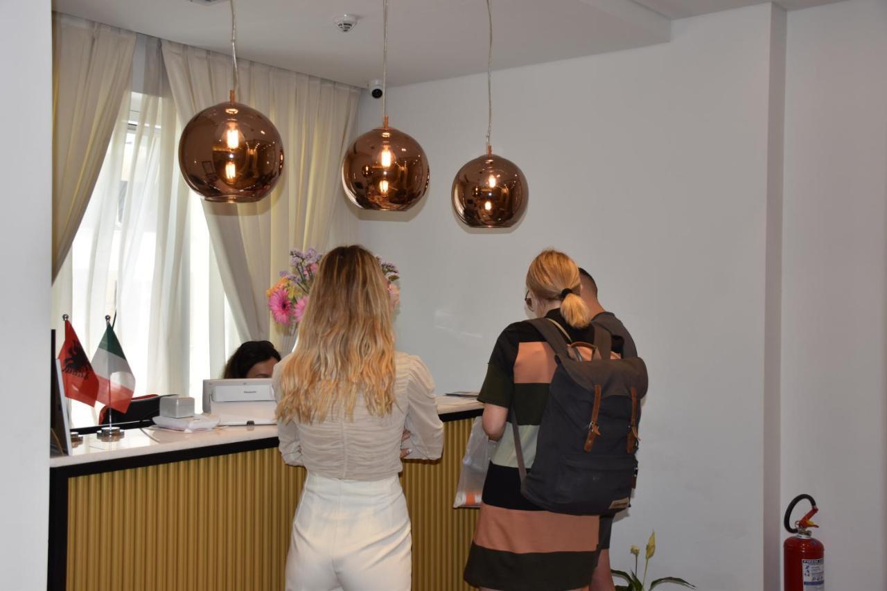 Hotel Ergi'S Durrës Kültér fotó