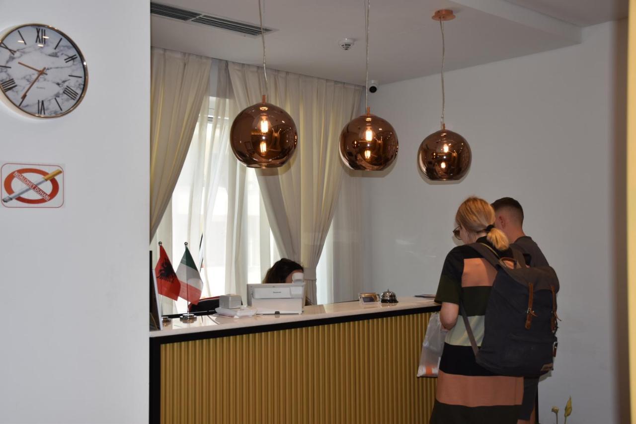 Hotel Ergi'S Durrës Kültér fotó