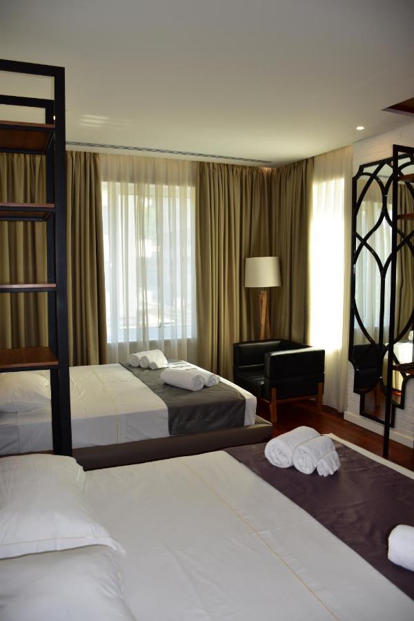 Hotel Ergi'S Durrës Kültér fotó