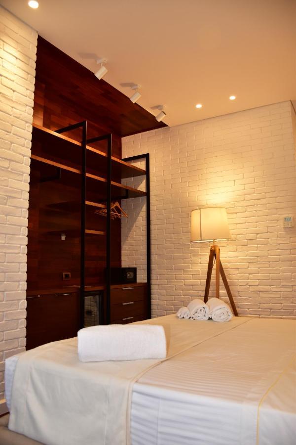 Hotel Ergi'S Durrës Kültér fotó